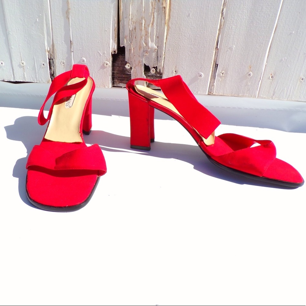 Pierre Dumas Red open toe elastic strap with heel
